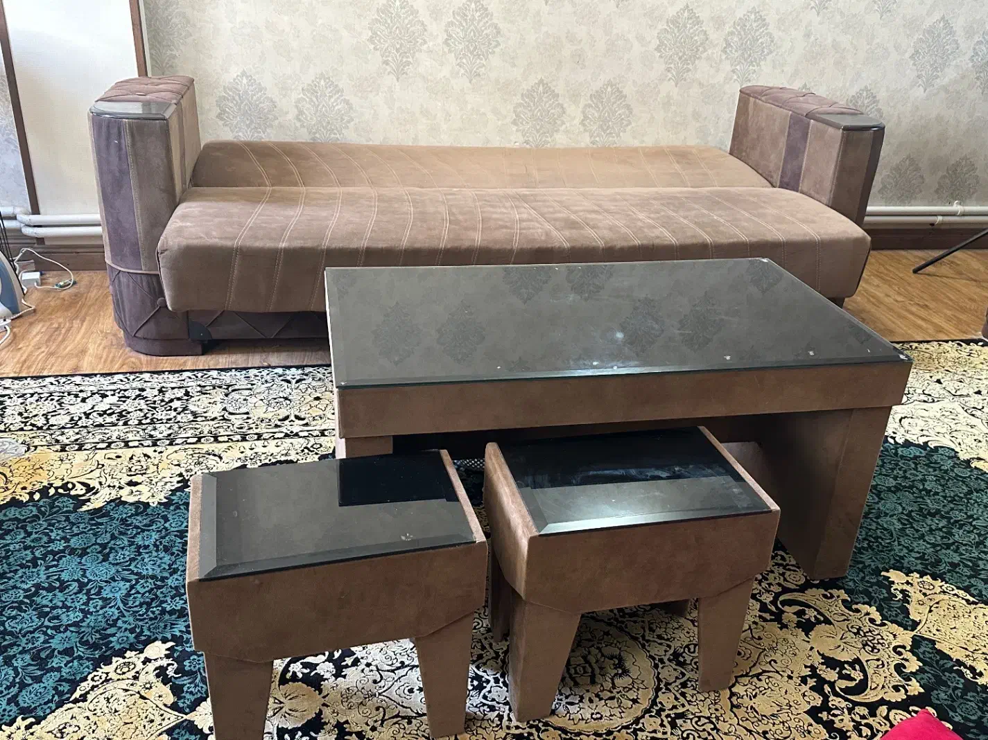فروش وسایل منزل|مبلمان خانگی و میز عسلی|کرمان, |دیوار