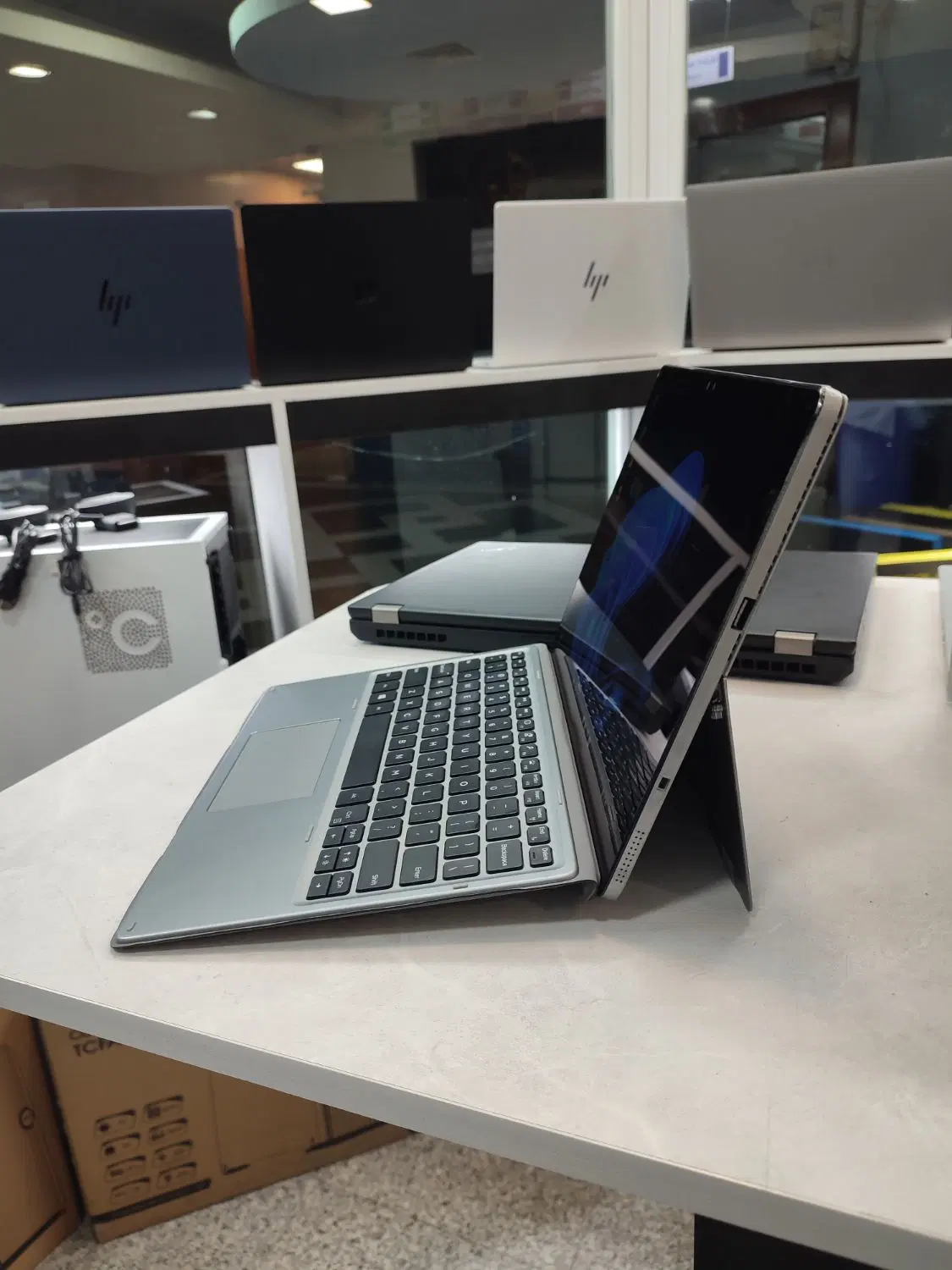 لپتاپ تبلت شو dell latitude 7200|رایانه همراه|تهران, فلسطین (میدان انقلاب)|دیوار