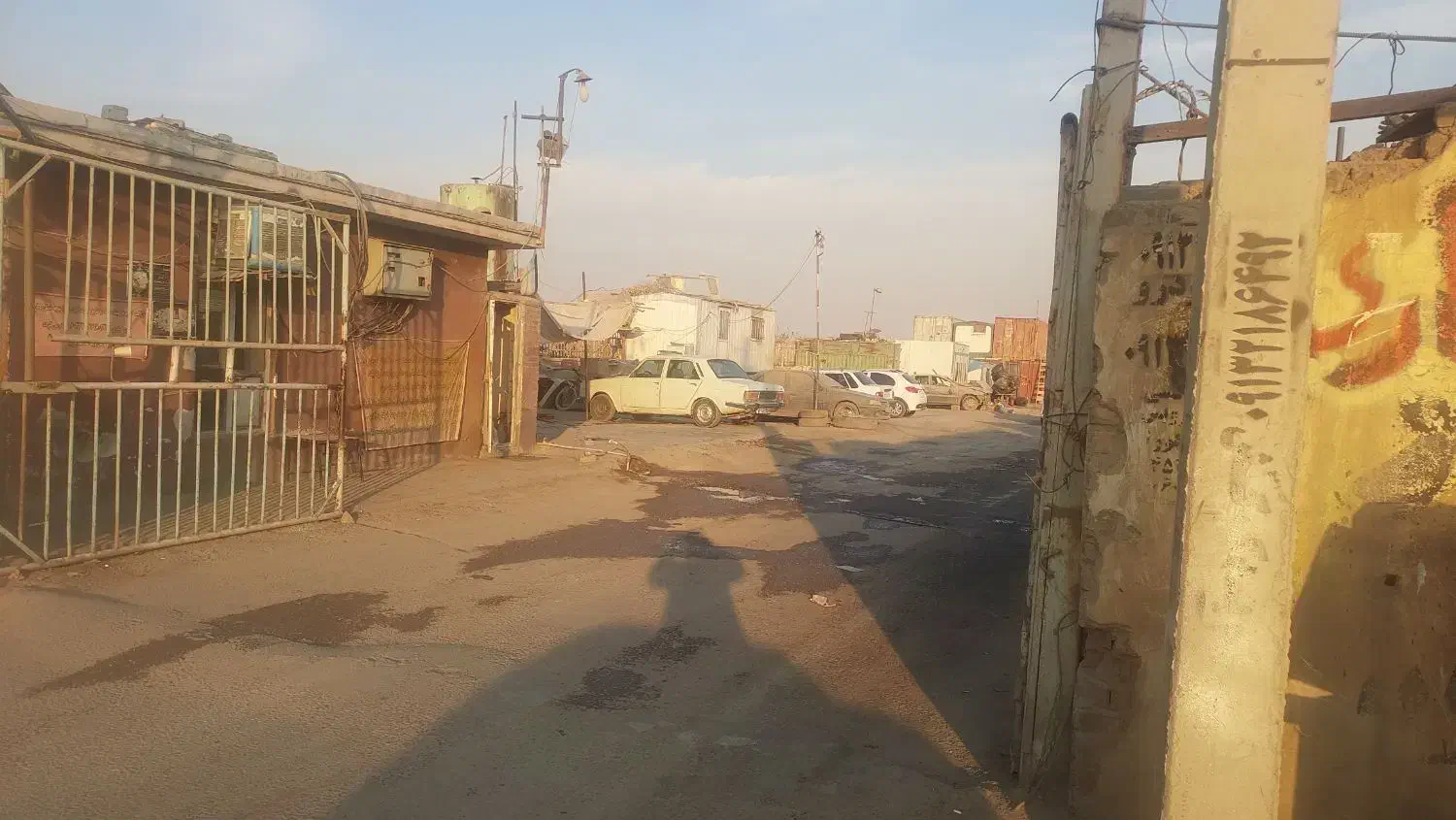 استخدام نیرواقا جهت نگهبانی پارکینگ|استخدام سرایداری و نظافت|شاهین‌شهر, بنیاد ازدواج|دیوار