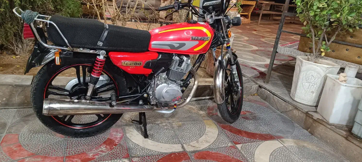 200 مدل 1401|موتورسیکلت|رودهن, |دیوار