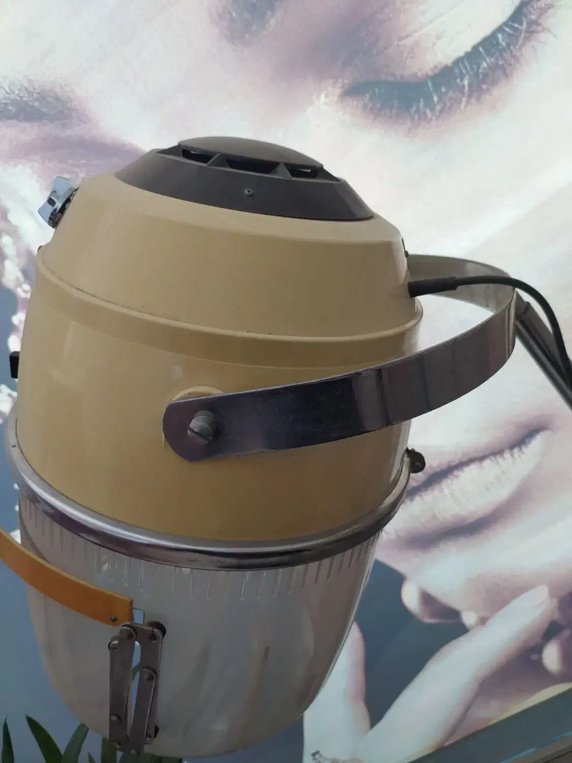 سشوار کلاهی سالم|آرایشی، بهداشتی، درمانی|کلاله, |دیوار