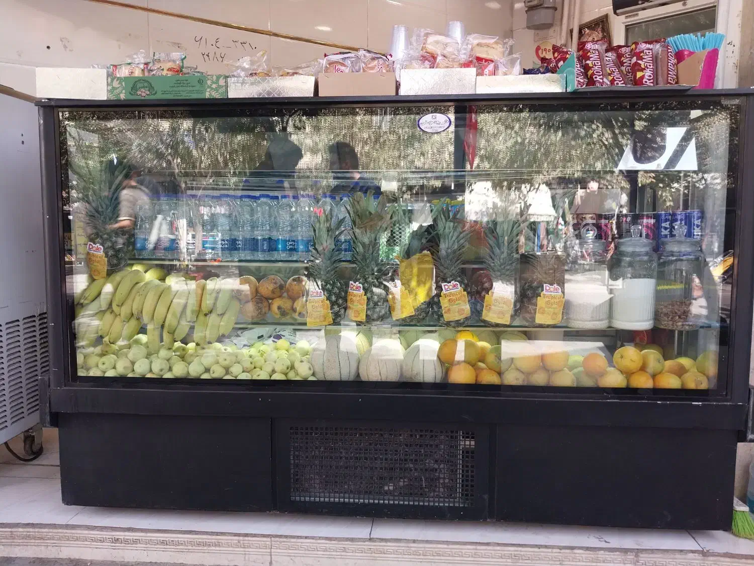 لوازم آبمیوه فروشی ، یخچال مکعبی ، بستنی قیفی|فروشگاه و مغازه|قم, ارم|دیوار