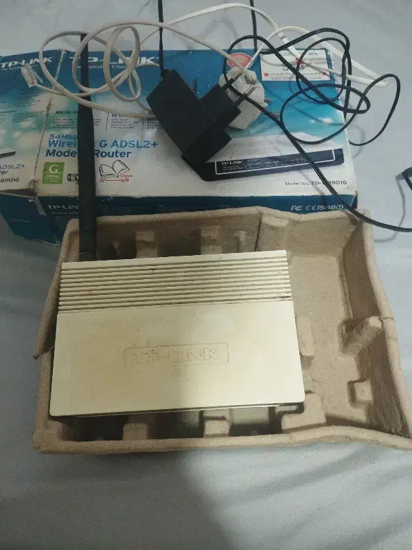 وای فای|مودم و تجهیزات شبکه|قم, چهل درخت‎|دیوار