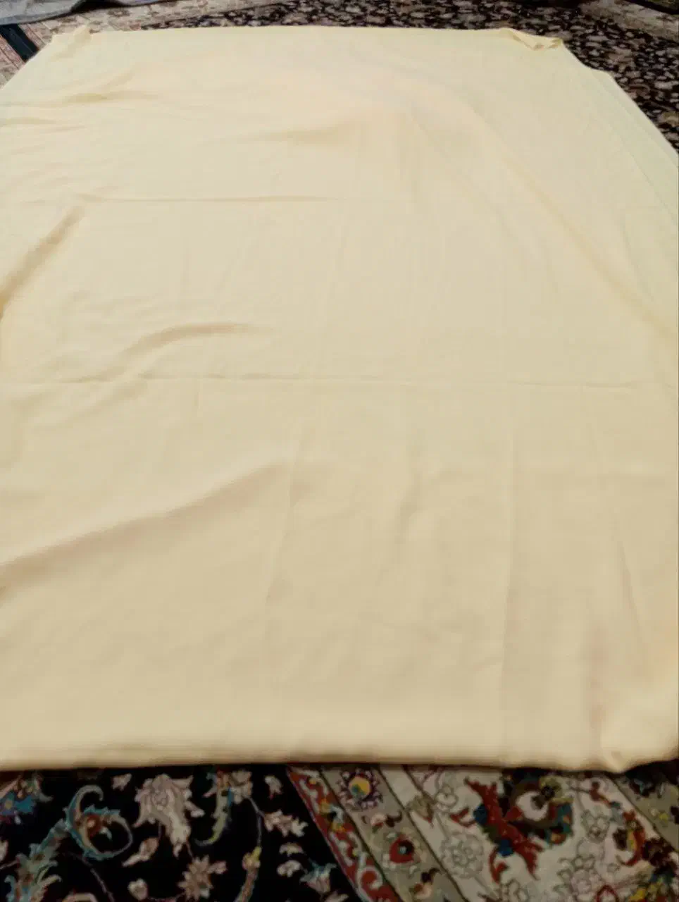 ۹متر جنس برای پرده رومبلی یاهرچیزی|پرده، رانر، رومیزی|جوانرود, |دیوار