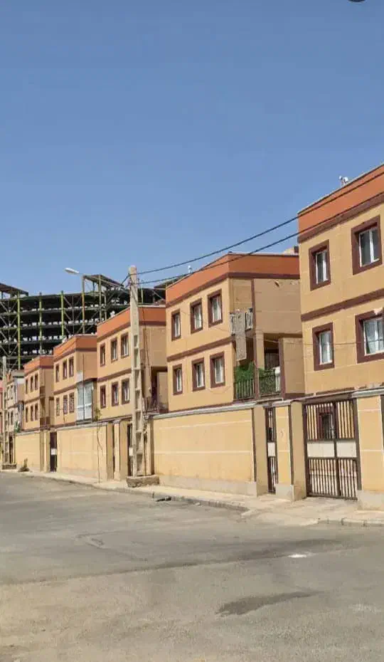 سهندساران روبروی مترو بر بلوار جنوبی ویو باز|فروش آپارتمان|هشتگرد, فاز ۱ مهستان|دیوار