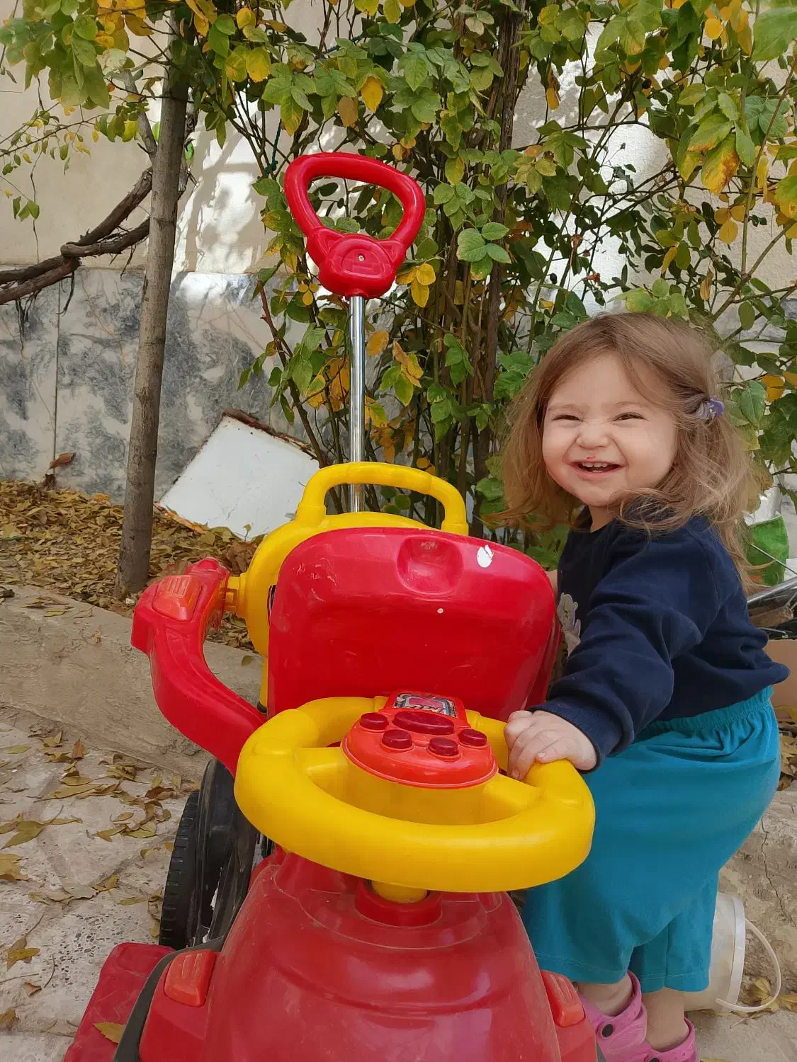 نگهداری از بچه و نظافت|خدمات نظافت|گلبهار, شهر جدید گلبهار|دیوار