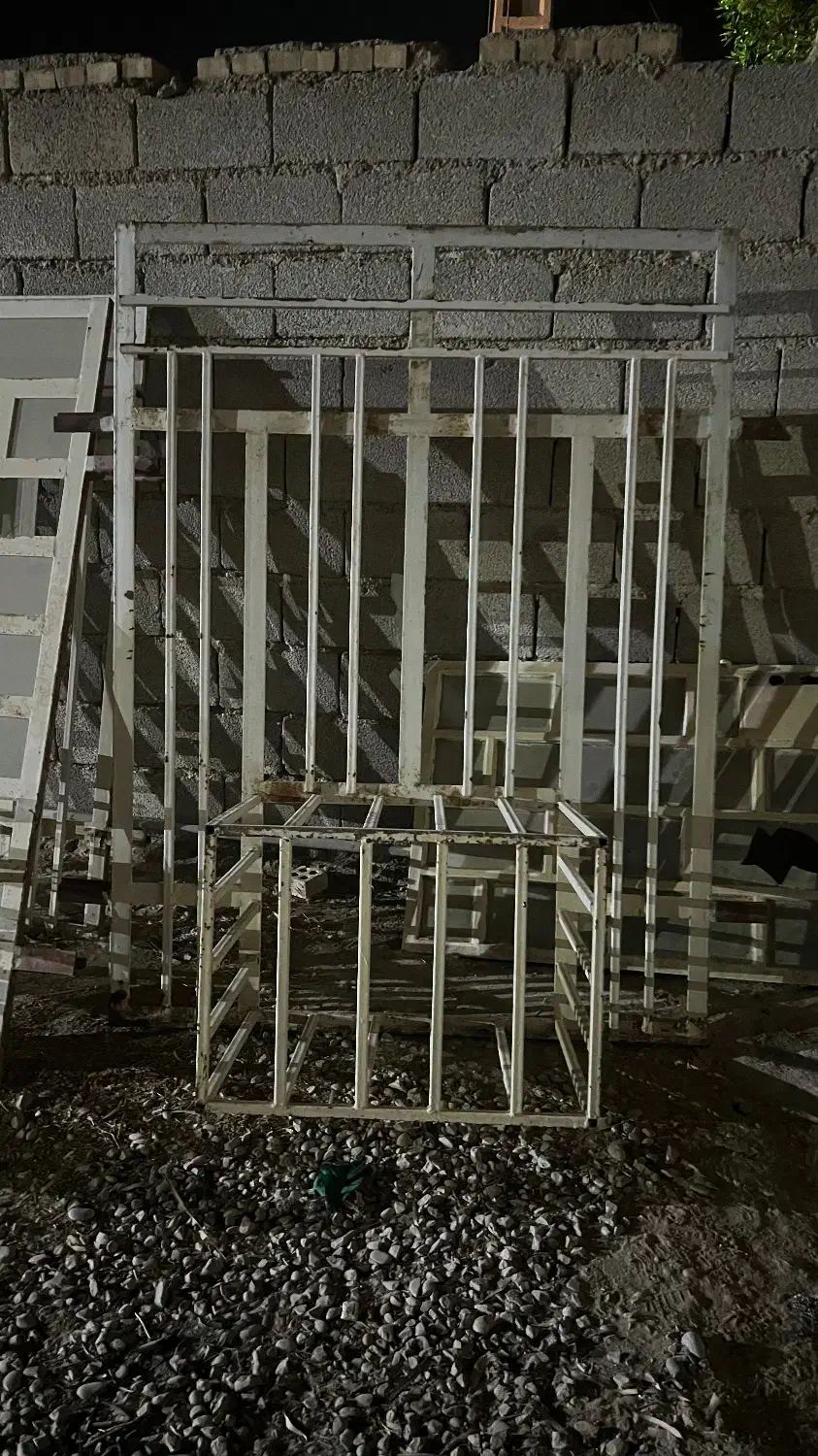 پنجره و درب آهنی|مصالح و تجهیزات ساختمان|بندر ماهشهر, |دیوار