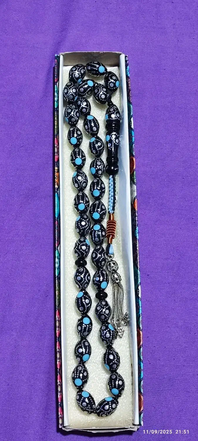 تسبیح شاه مقصود|جواهرات|شیراز, بازار|دیوار