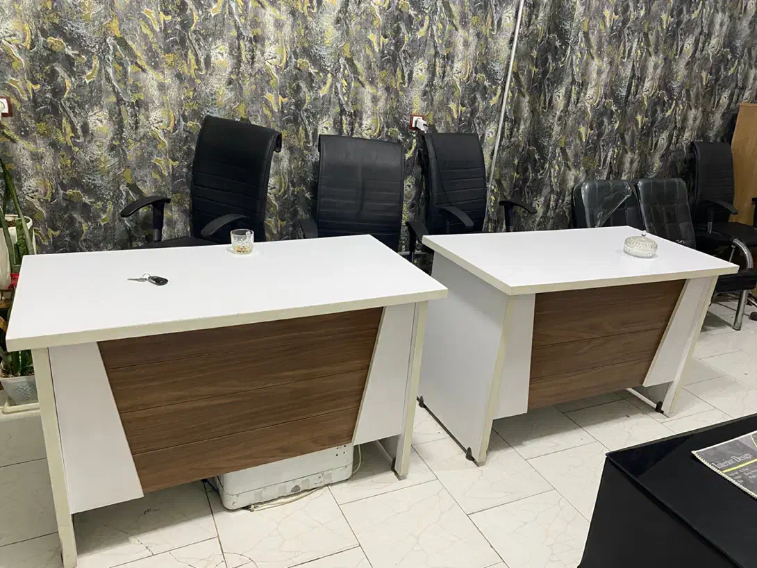 میز صندلی مشاور املاک|دفتر کار|محمدشهر, محمدشهر|دیوار