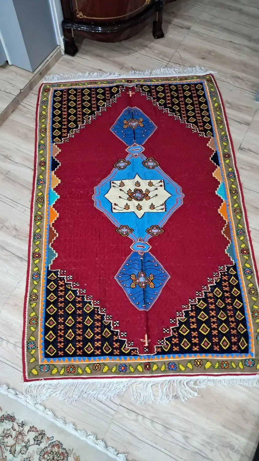 گلیم ریز نقش|گلیم، جاجیم، گبه|تهران, آذری|دیوار
