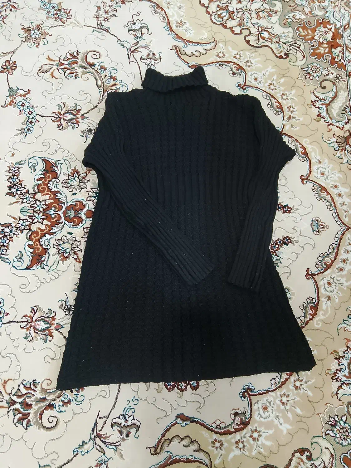 لباس گرم|لباس|نیشابور, خط کاشمر|دیوار