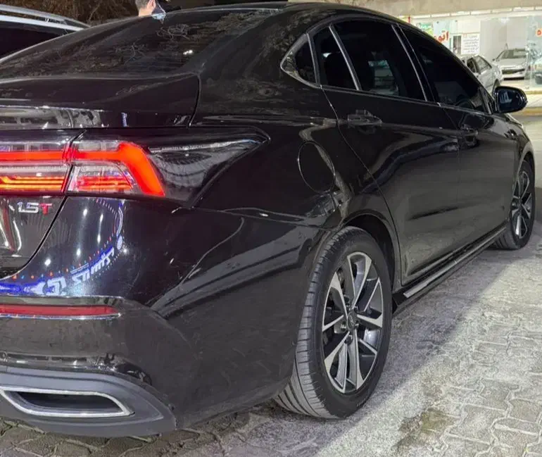 اریزو ۶ پرو بدون خطو خش|خودرو سواری و وانت|مشهد, نیروی هوایی|دیوار