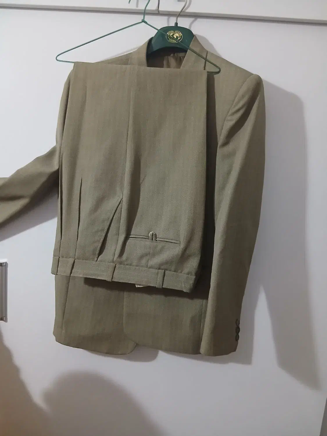 وسایل شخصی|لباس|سهند, |دیوار