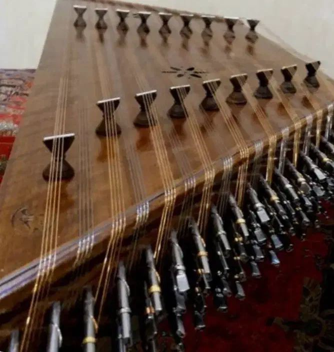 سنتور چوب گردو|سازهای سنتی|حمیدیا, |دیوار