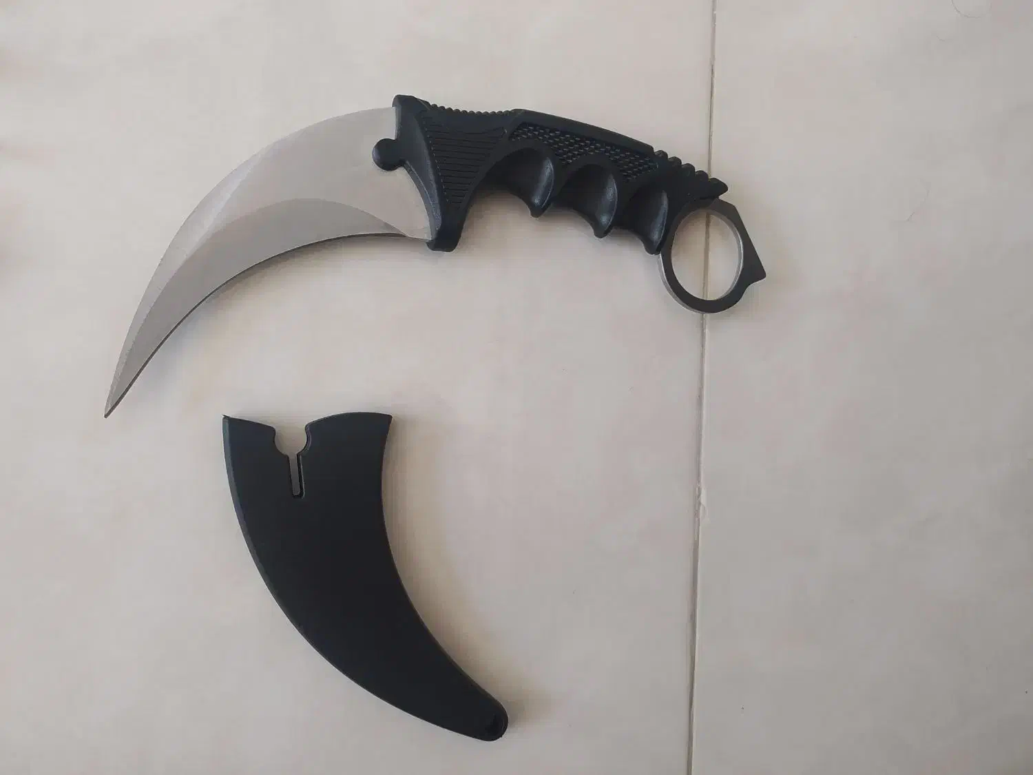 چاقو کارامبیت|کوهنوردی و کمپینگ|سنندج, |دیوار