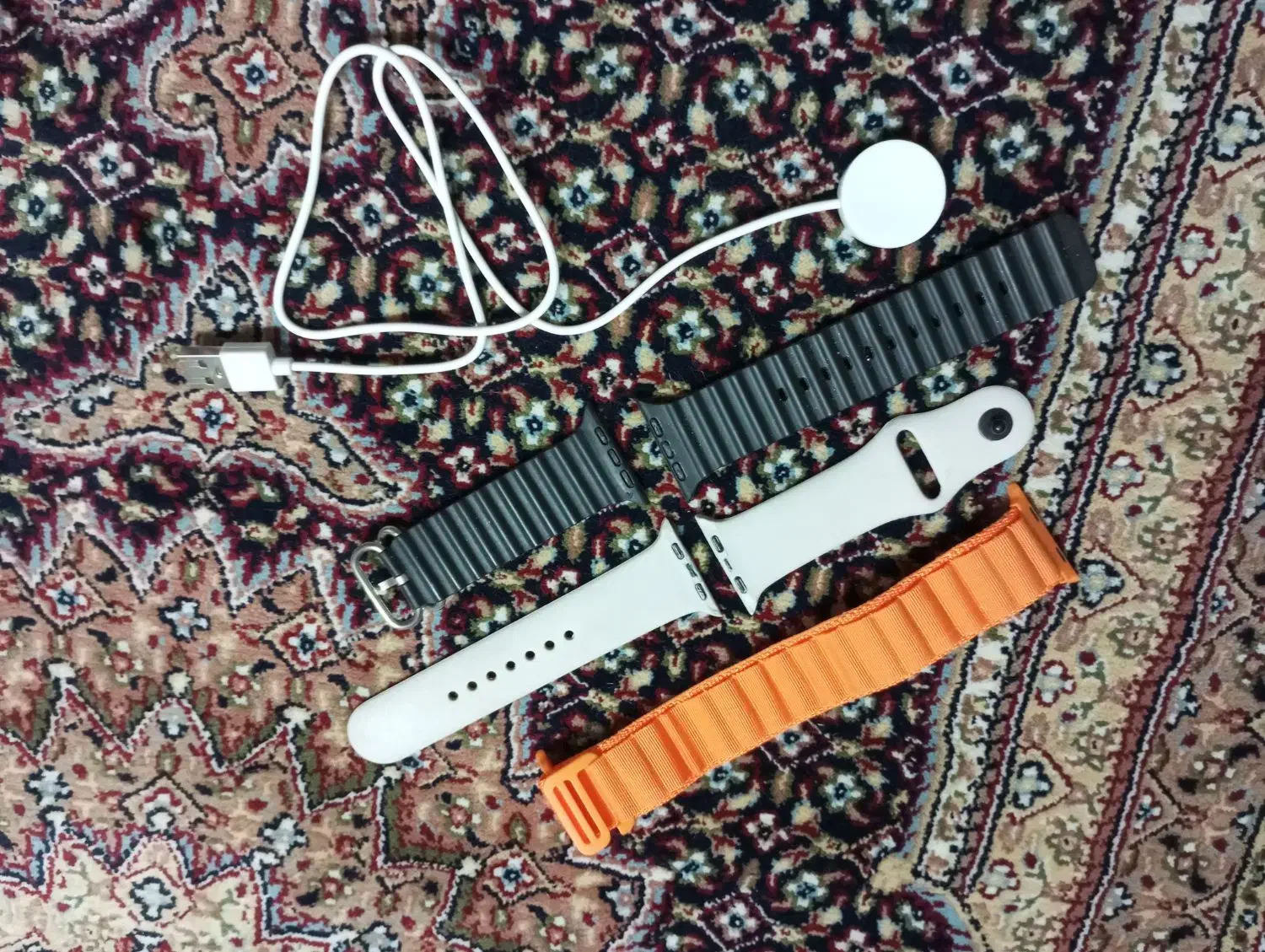 بند ساعت|ساعت|قم, هفت تیر|دیوار