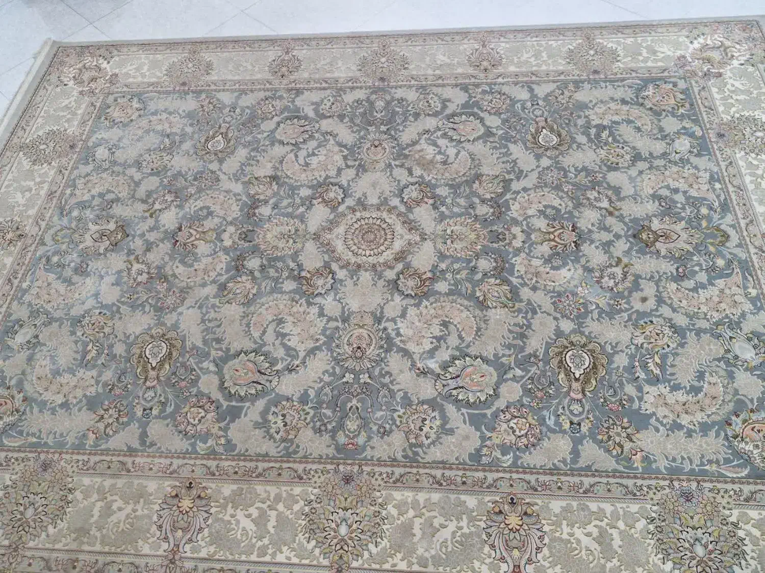 ۲تخته فرش ۹متری ۱۲۰۰ شانه تراکم ۳۶۰۰|فرش|ساوه, |دیوار