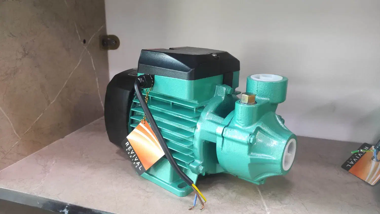 پمپ نیم اسب|مصالح و تجهیزات ساختمان|کیش, |دیوار