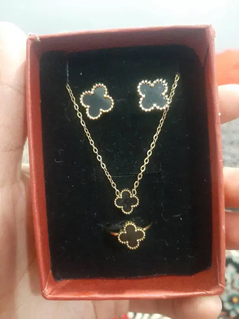 سته گردنبند گوشواره انگشتر|بدلیجات|سیرجان, |دیوار