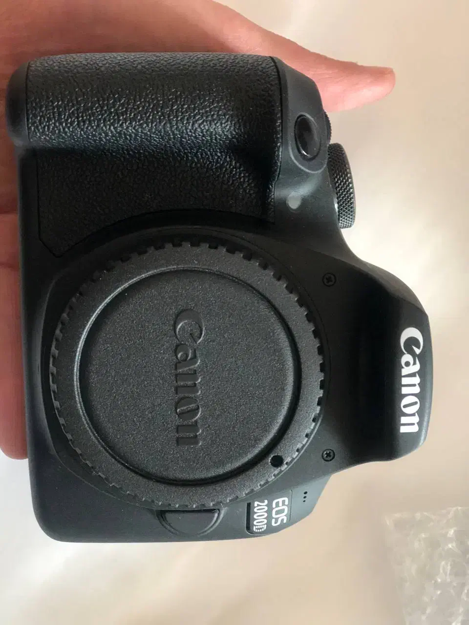 دوربین کانن 2000d در حد نو|دوربین عکاسی و فیلم‌برداری|مشهد, مصلی (کارمندان اول)|دیوار