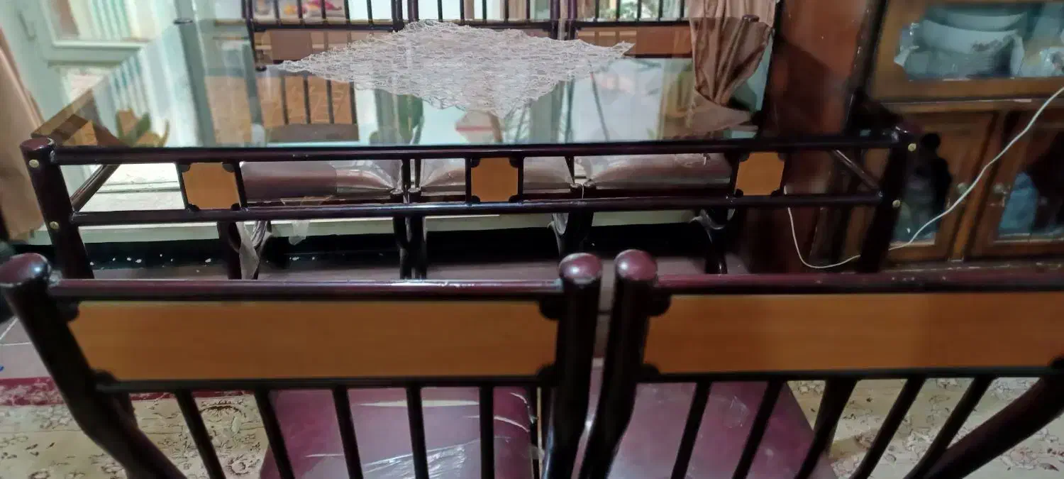 میزغذاخوری ۶ نفره|میز و صندلی غذاخوری|شهرکرد, |دیوار