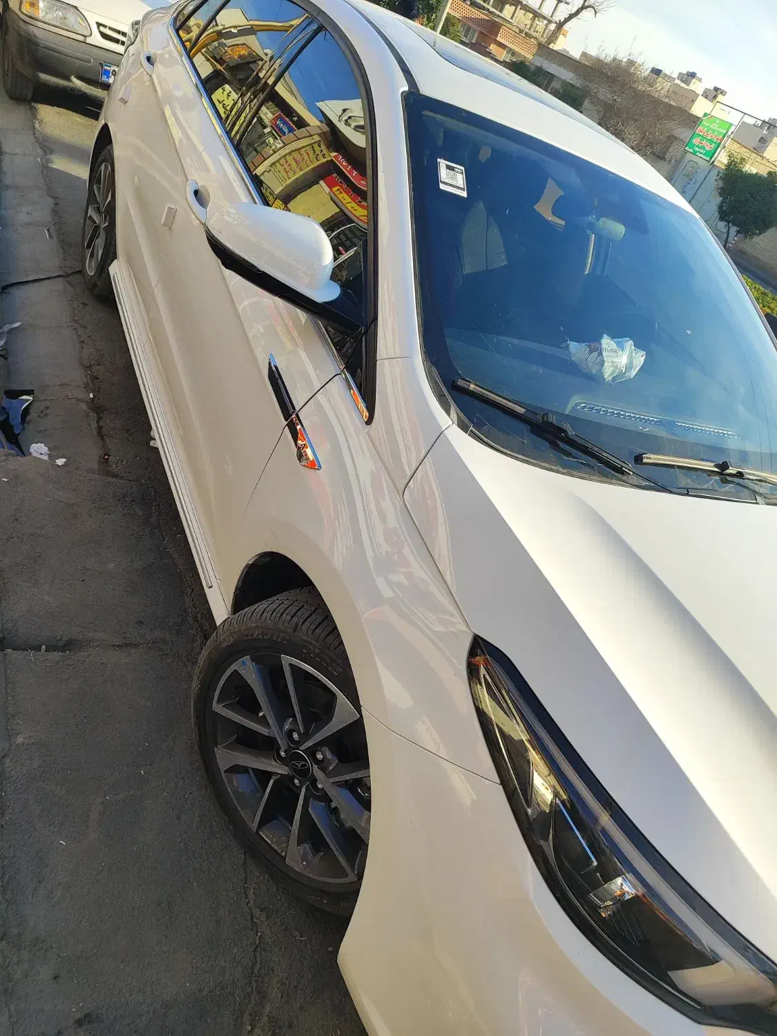 مرکز تخصصی نصب شیشه دودی|خدمات موتور و ماشین|شیراز, تحویلی|دیوار