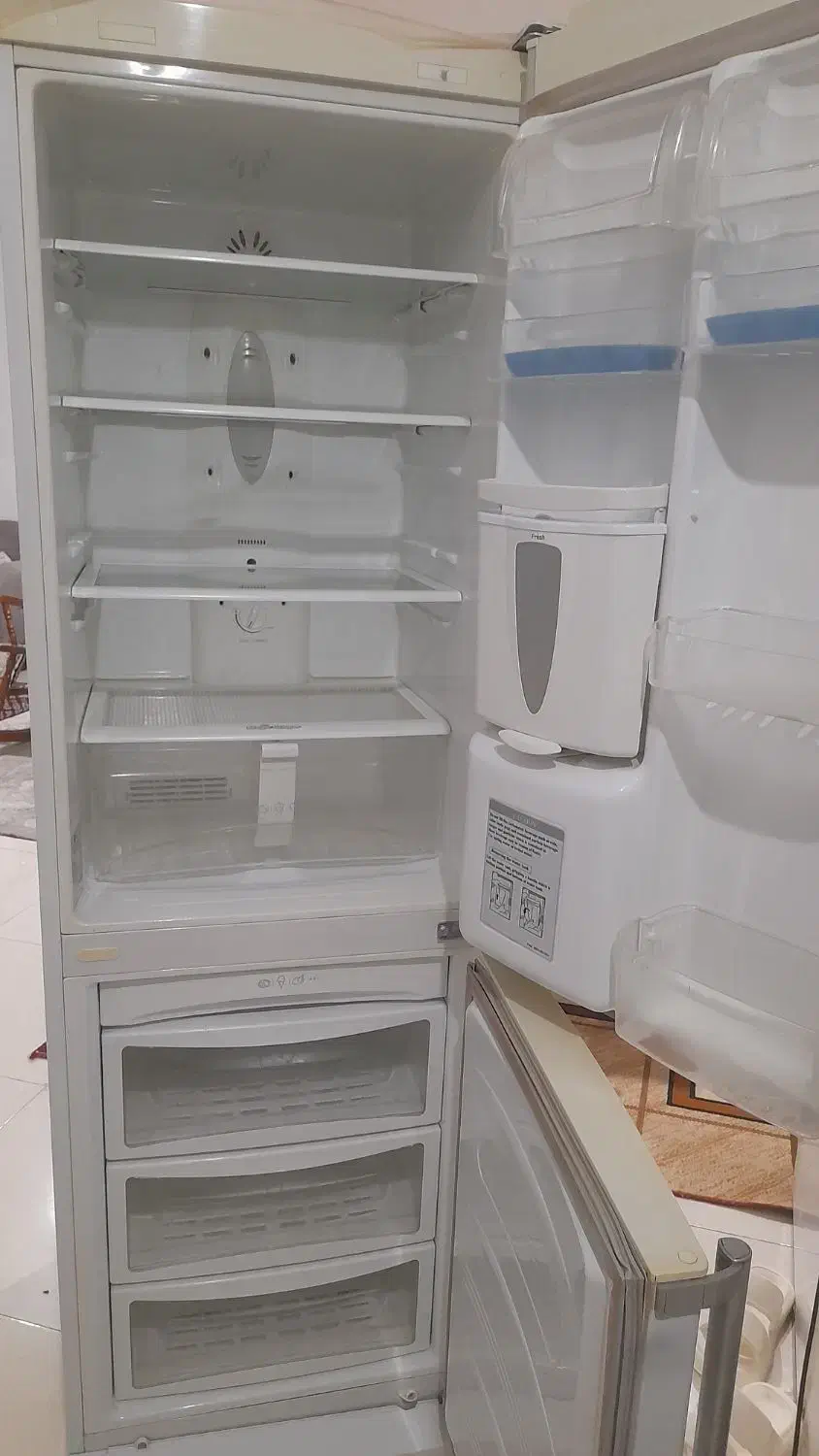 یخچال الجی کره ای سالم|یخچال و فریزر|شیراز, نصر|دیوار