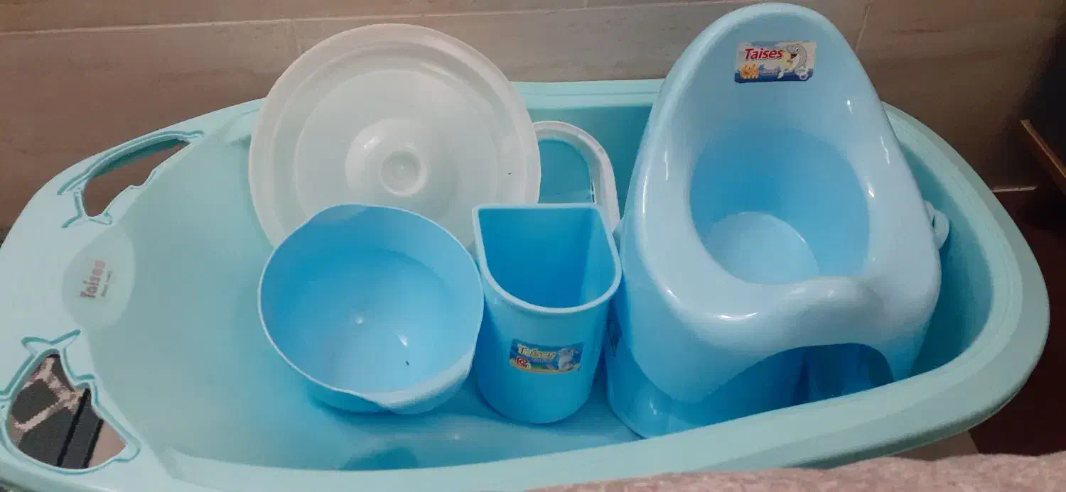 وان حمام کودک با لوازم|لوازم حمام|کرمان, |دیوار