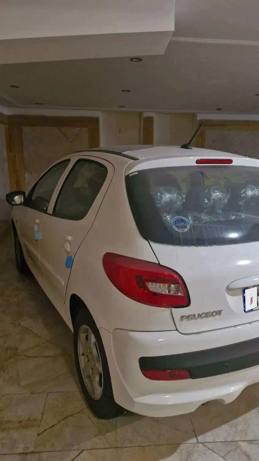 پژو ۲۰۷ اتومات ارتقا یافته|خودرو سواری و وانت|تهران, مینیسیتی (شهرک نفت)|دیوار