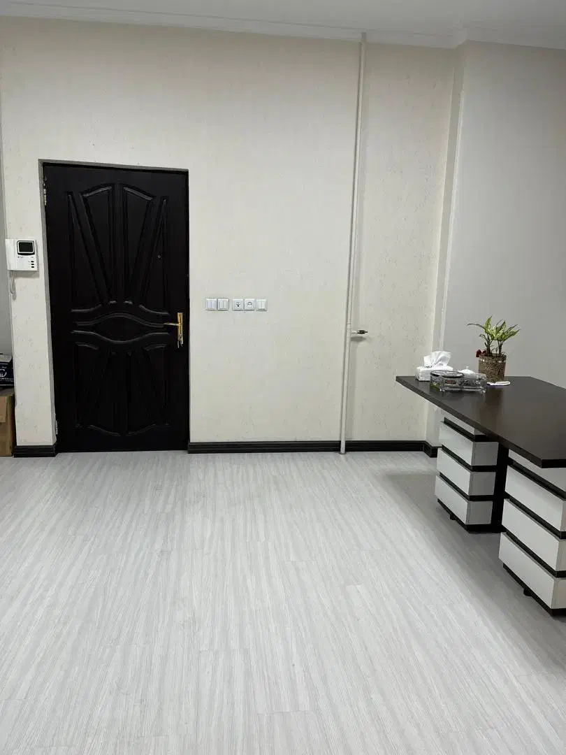 استخدام منشی و امور اداری|استخدام اداری و مدیریت|تهران, عباسآباد|دیوار