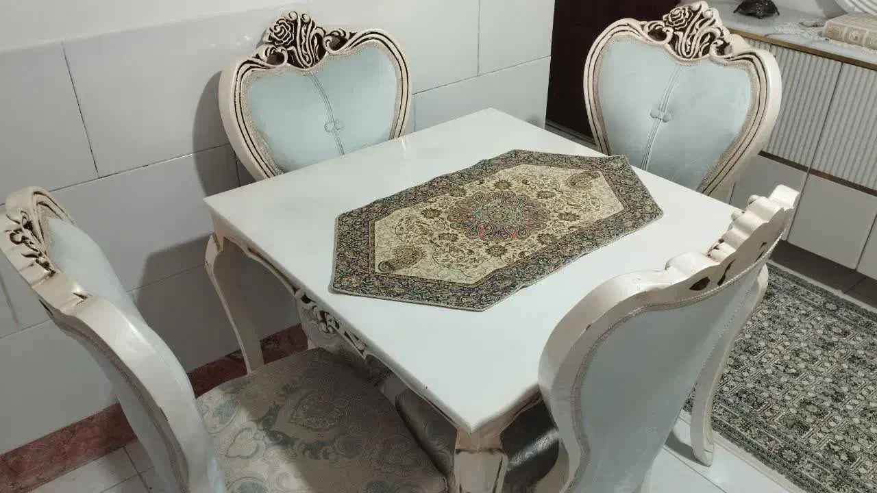 فروش فوری بع علت جایه جایی|مبلمان خانگی و میز عسلی|دامغان, |دیوار