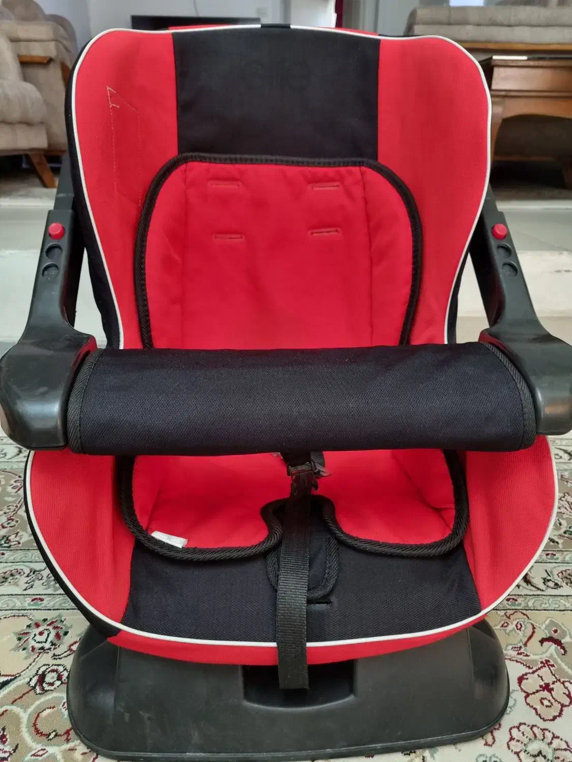 صندلی ماشین کودک|کالسکه و لوازم جانبی|همدان, |دیوار