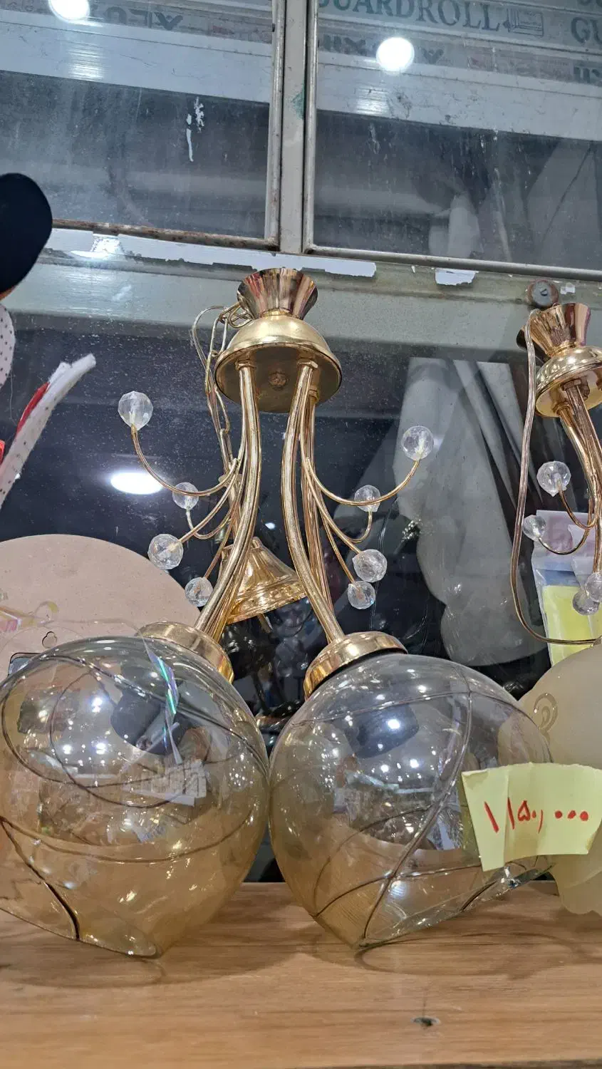 اویز لوستر سالم و نو|لوستر و چراغ آویز|کرج, حصارک بالا|دیوار