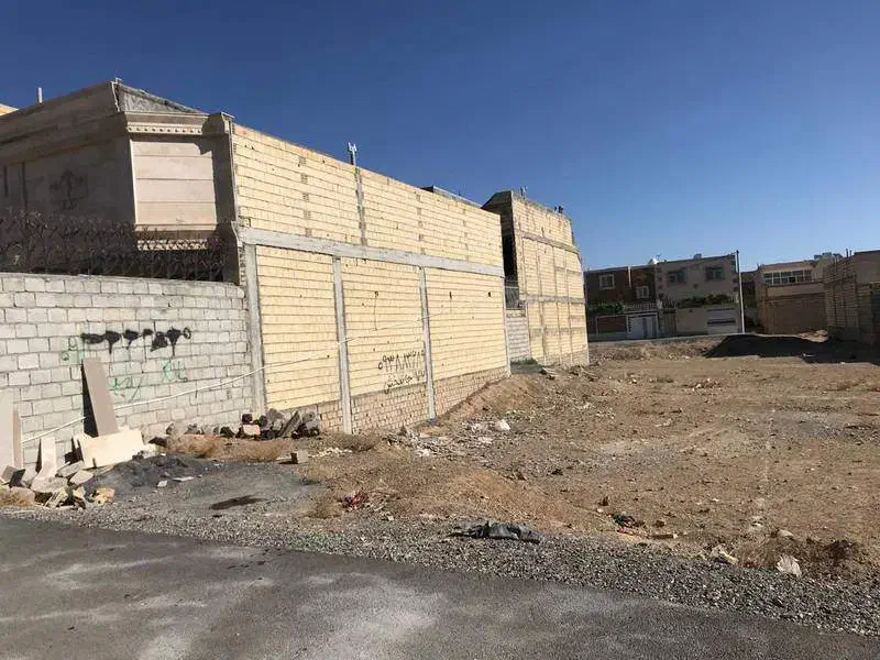 زمین شمالی اماده ساخت بلوار ولیعصر|فروش زمین و ملک کلنگی|نجفآباد, جعفرآباد|دیوار