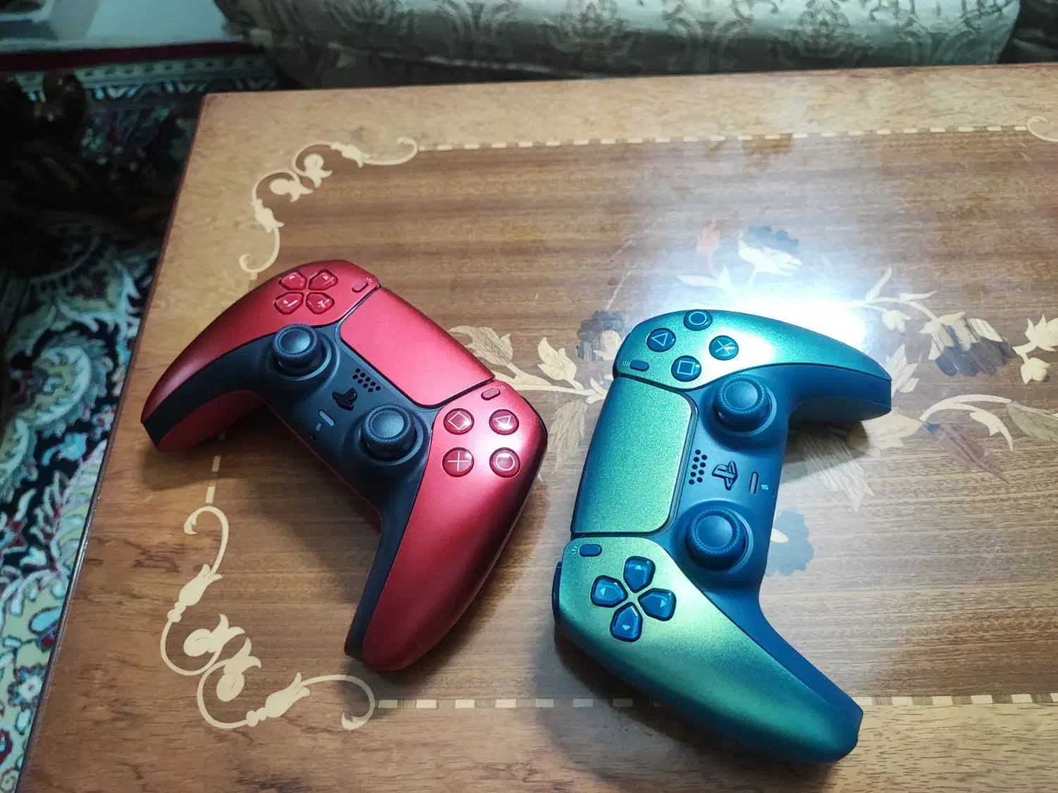 فروش دسته قرمز متالیک اصلی در حد آکبند،با تست دسته|کنسول، بازی ویدئویی و آنلاین|شیراز, تاچارا|دیوار