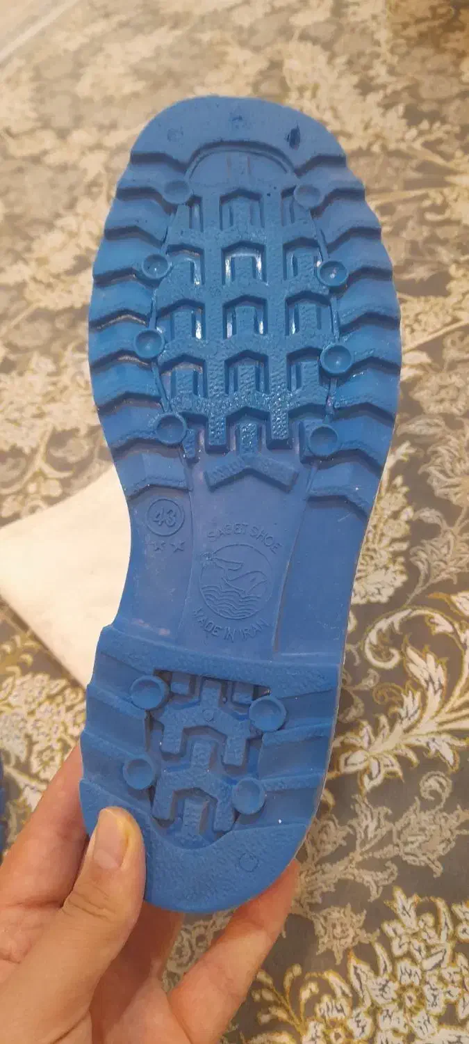 یک جفت چکمه|کیف، کفش، کمربند|اندیمشک, |دیوار