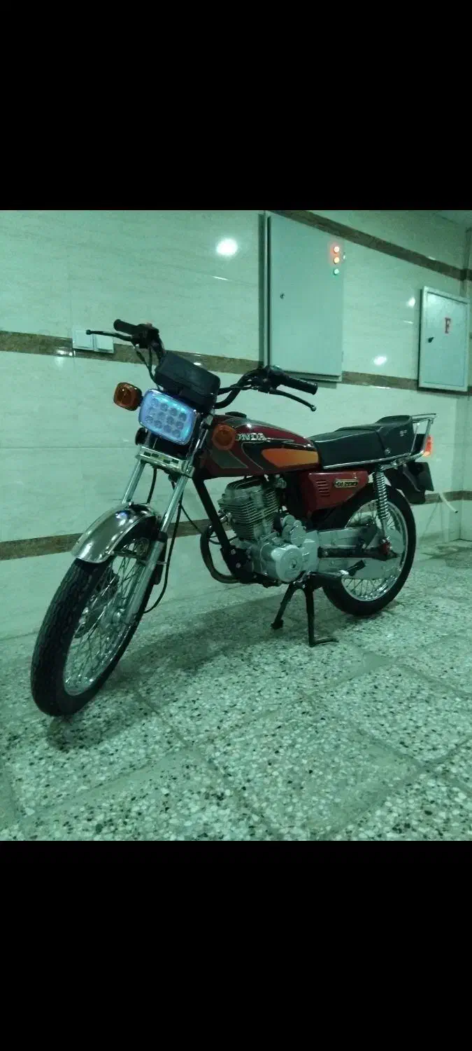 موتور 200 نیکتاز مدل 94|موتورسیکلت|شیراز, شهرک پرواز|دیوار