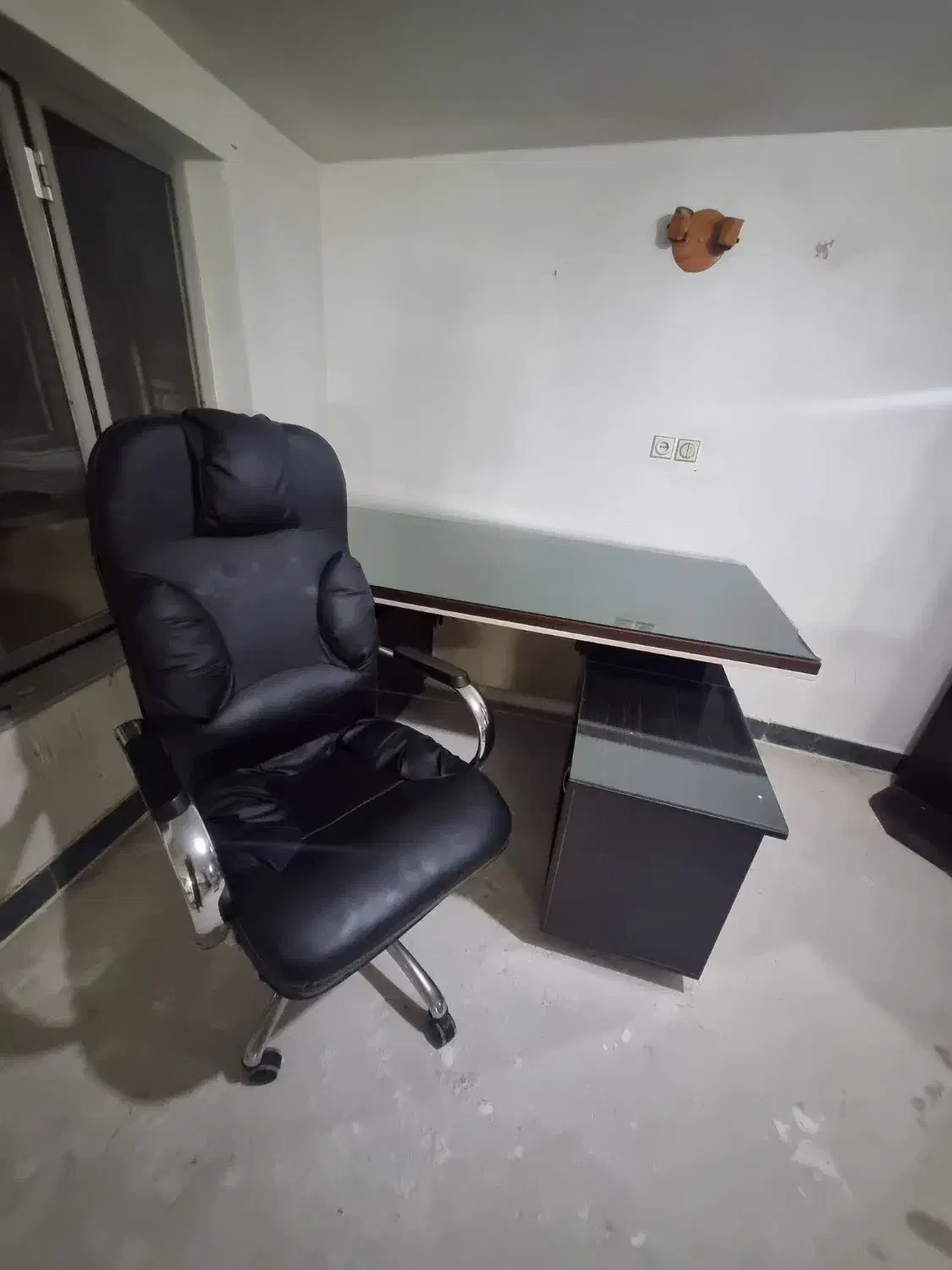 میز مدیریت و صندلی|مبلمان اداری|مرند, |دیوار