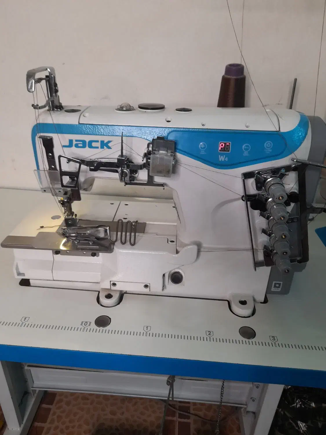 چرخ میاندوز صنعتی جکw4|چرخ خیاطی و ریسندگی|ساری, |دیوار