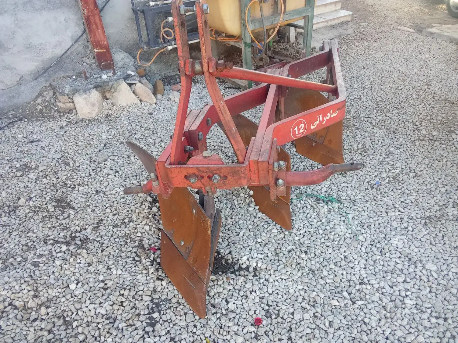 گاو اهن سالم|ابزارآلات|سرپل ذهاب, |دیوار