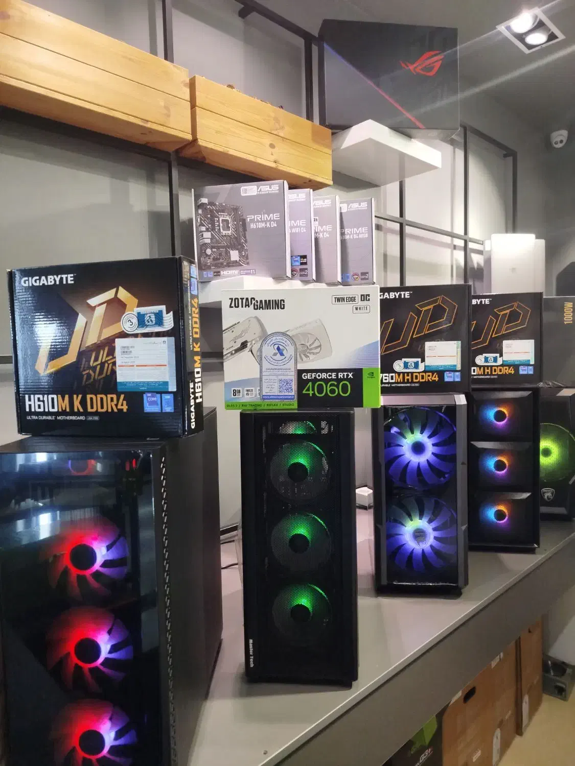 فروش کیس های green|قطعات و لوازم جانبی رایانه|تهران, فلسطین (میدان انقلاب)|دیوار