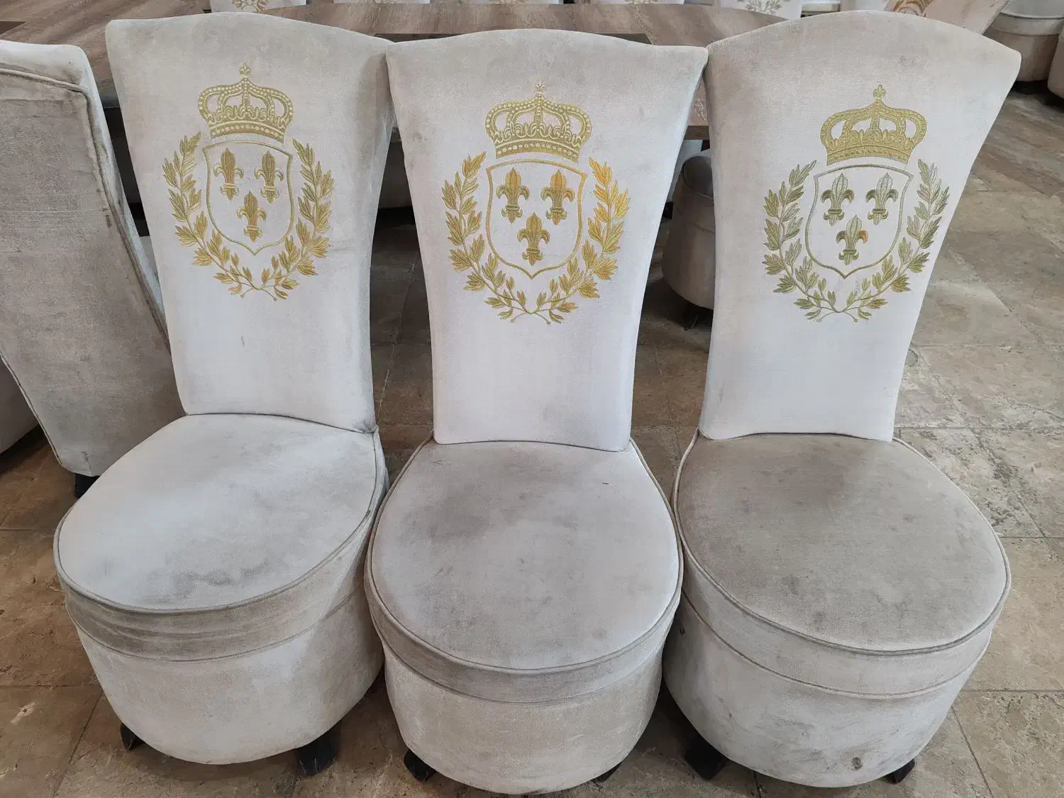 صندلی وی ای پی|صندلی و نیمکت|گرگان, |دیوار