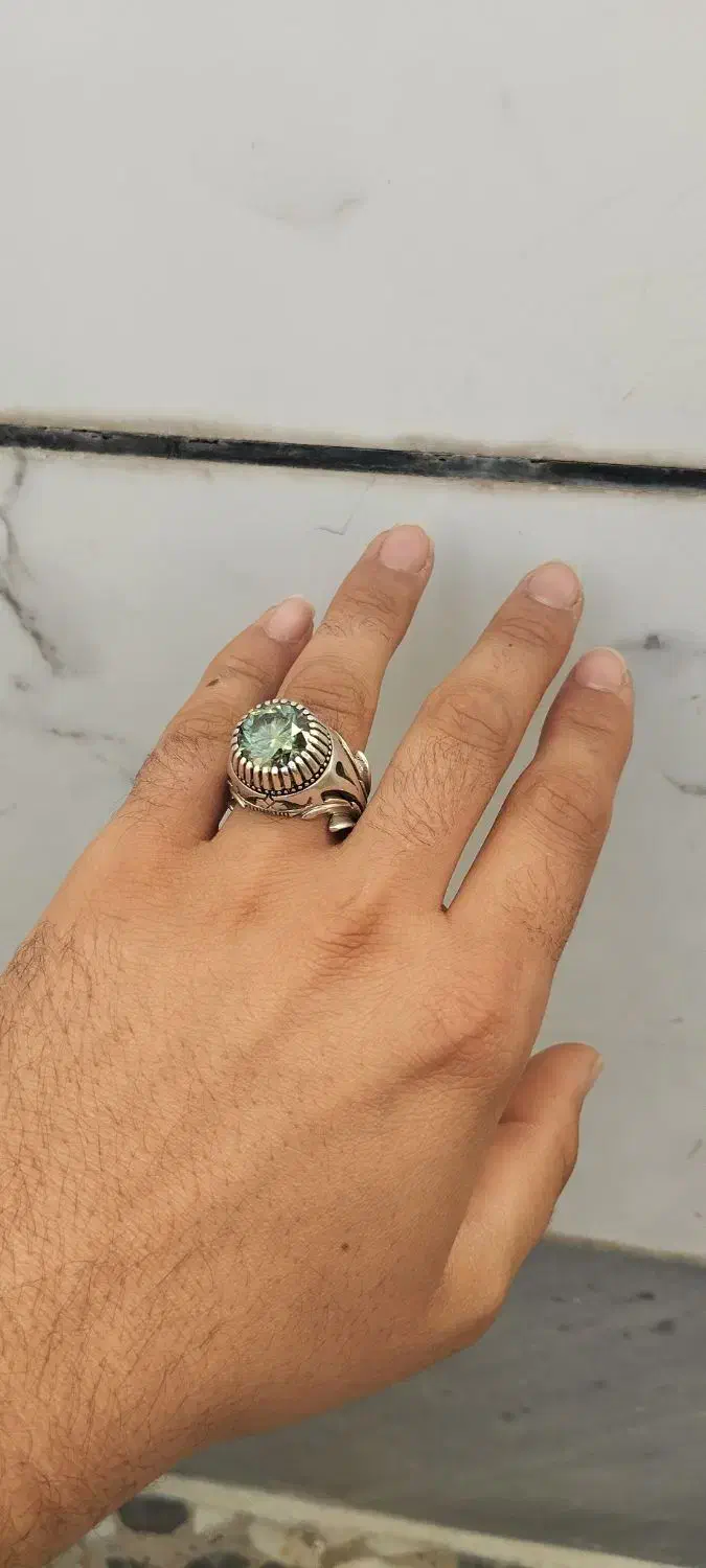 انگشتر ‌|جواهرات|کبودرآهنگ, |دیوار