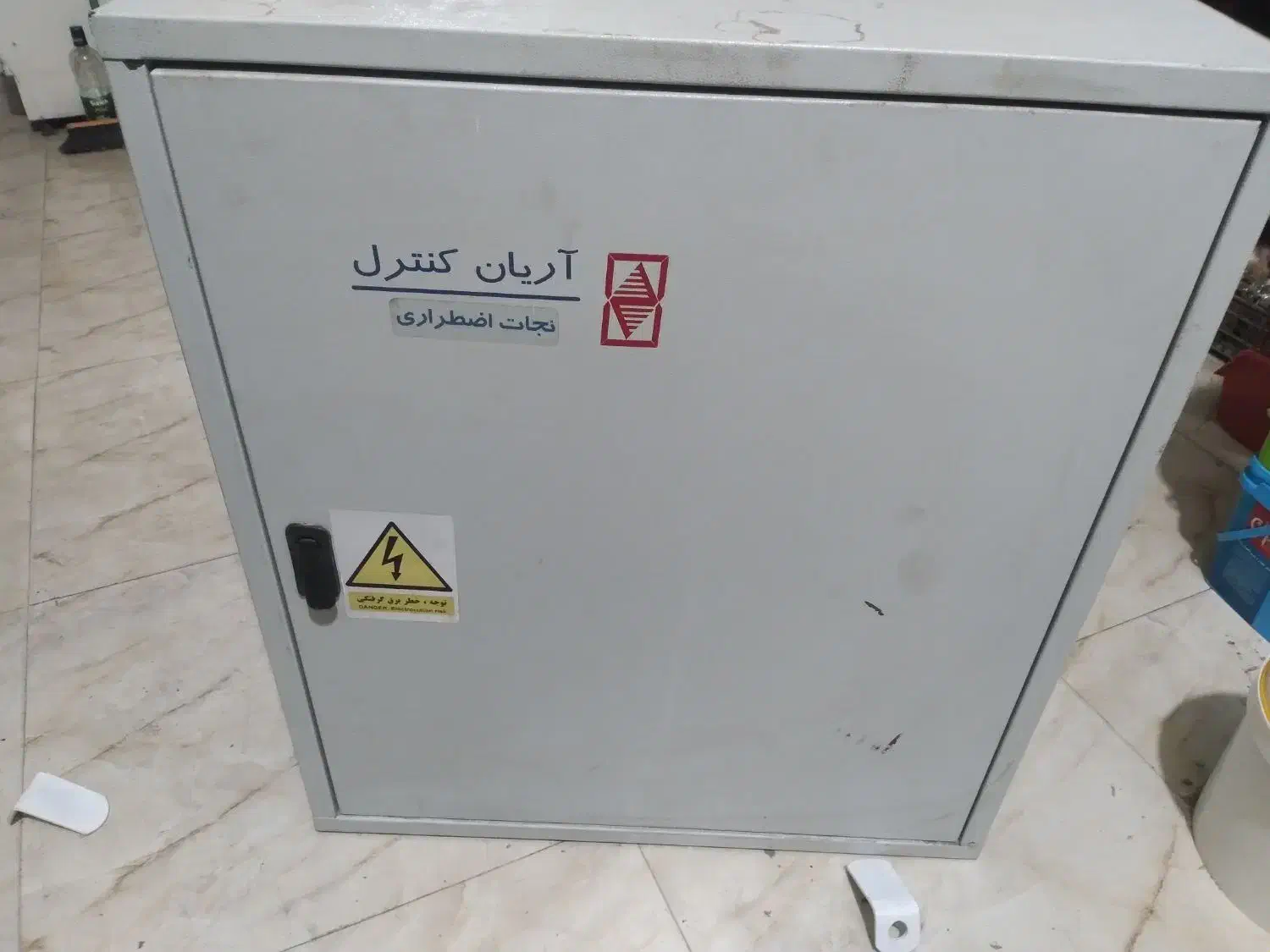 ۳عددتابلو برق|سایر لوازم برقی|نسیمشهر, |دیوار