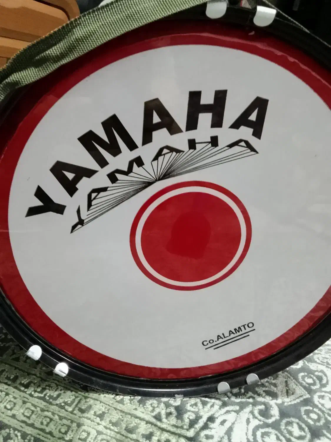 طبل|درام و پرکاشن|رشت, بازار|دیوار