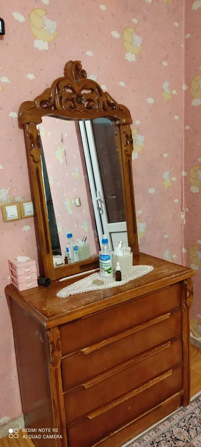 فروش تخت دو نفره|تخت و سرویس خواب|هشتگرد, شهرک بعثت|دیوار