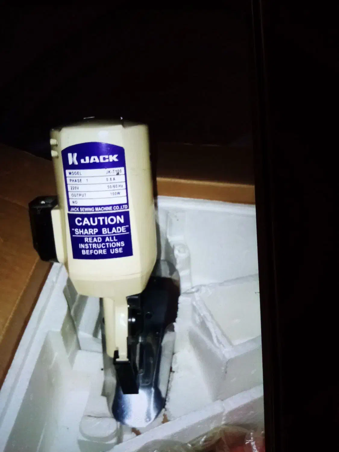 قیچی گرد 8 در حد|لوازم خیاطی و بافتنی|ورامین, شهرک مدرس|دیوار