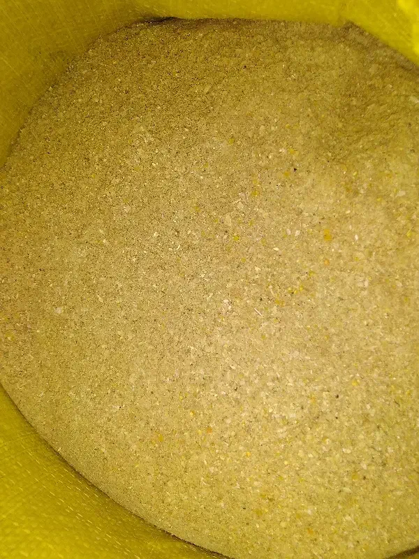 تولید دان با کیفیت گوشتی و تخمگذار انواع پرندگان|لوازم جانبی حیوانات|شاندرمن, |دیوار