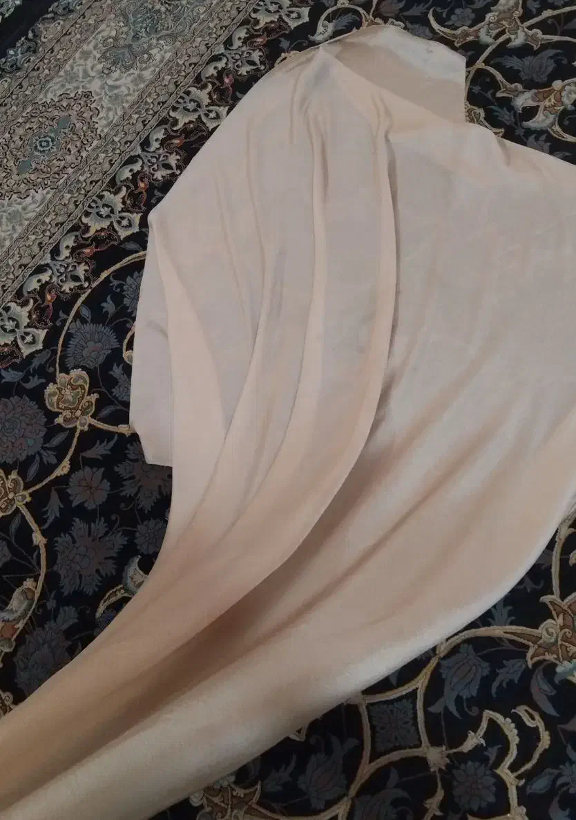 ( روسری کریستال )|کیف، کفش، کمربند|لاهیجان, جمهوری|دیوار