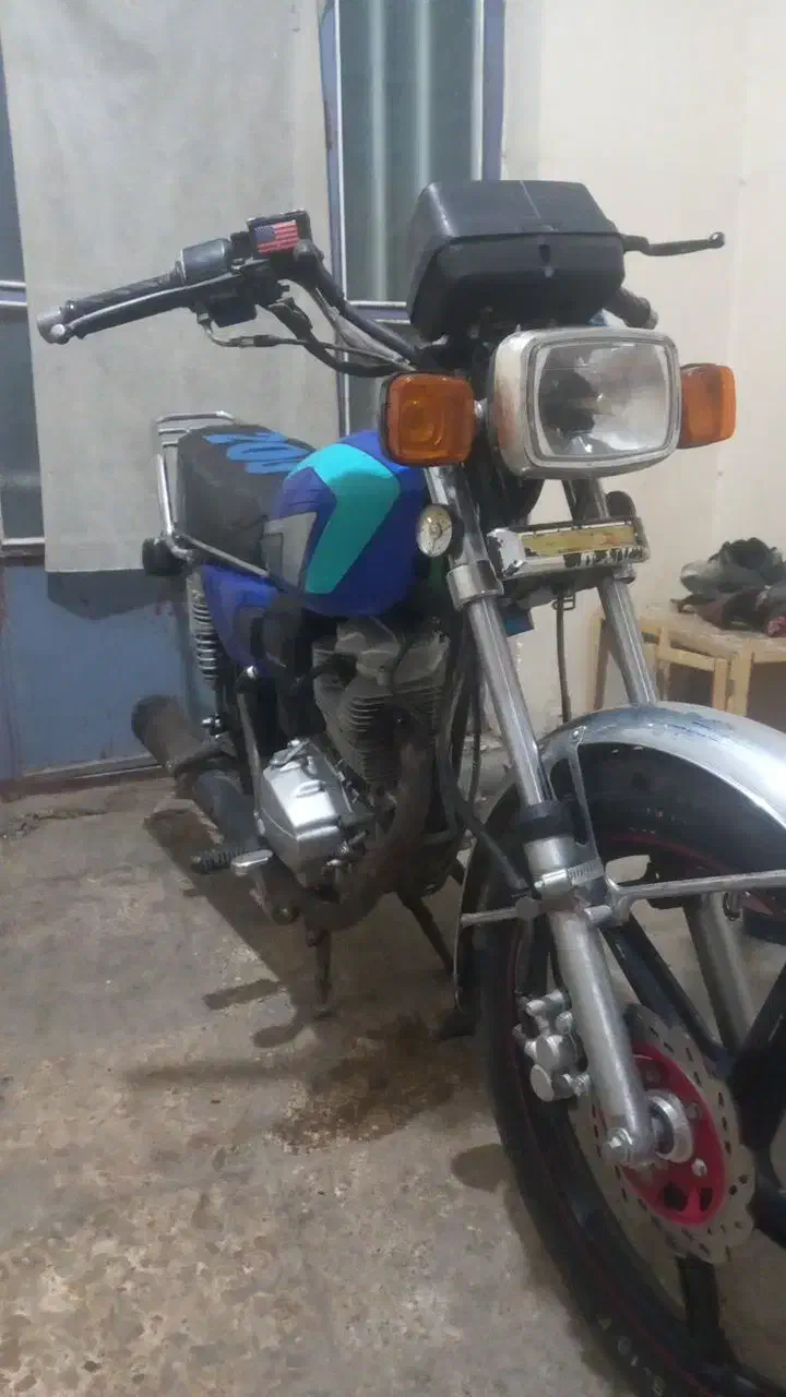 موتور احسان۹۸کاربرات|موتورسیکلت|کرمان, |دیوار